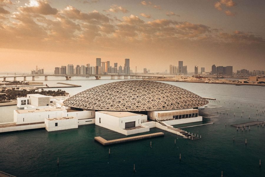 Abu Dhabi Cultural Escape (4 Days)